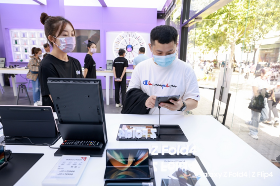 空降沈阳、哈尔滨双城 快来三星Galaxy折叠屏新品快闪体验店探寻新品黑科技