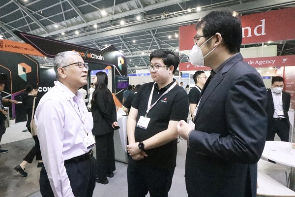 鼎桥携新品首秀新加坡科技展，使能数字经济高质量发展