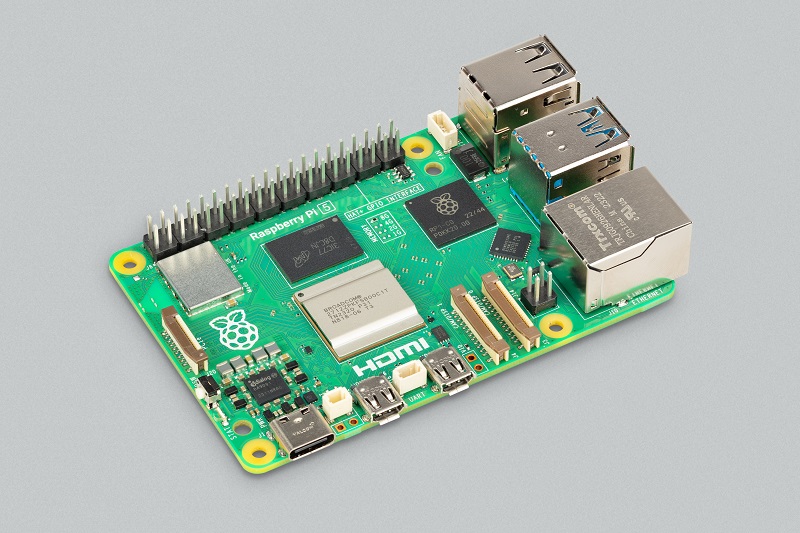 e络盟发售功能强大的入门级 Raspberry Pi 5 2GB