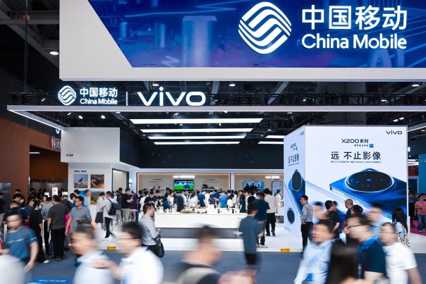 vivo移动伙伴大会展示创新成果，多款6G原型机首次亮相