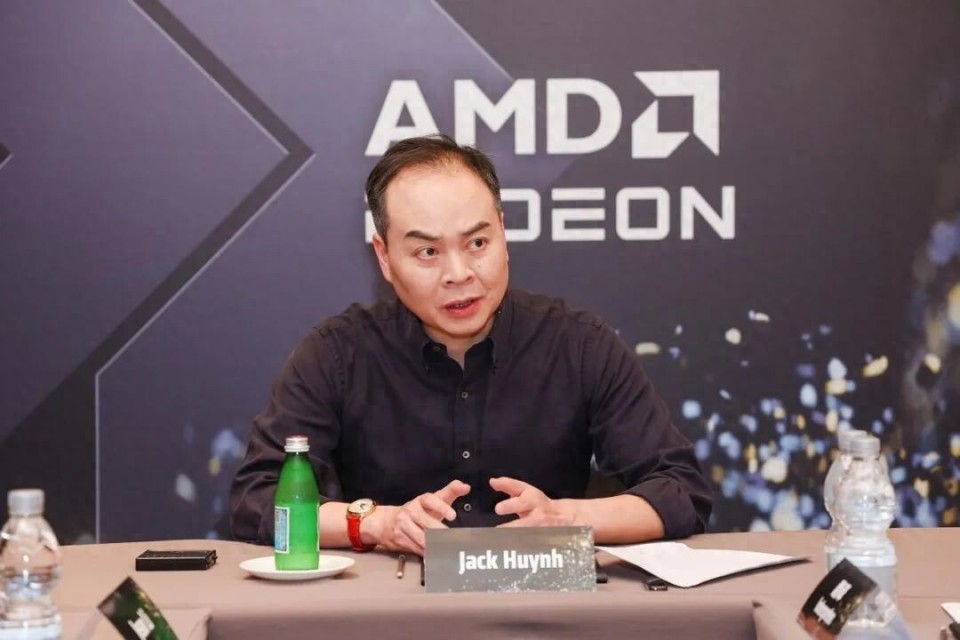 专访AMD Jack Huynh：重新定义异构AI计算的行业标准，坚守以用户为核心的AI适配战略